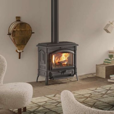 Italian cast iron wood burning stove with back boiler La Nordica TermoIsotta D.S.A., 15.0kW - Italian wood burning stoves and fireplaces