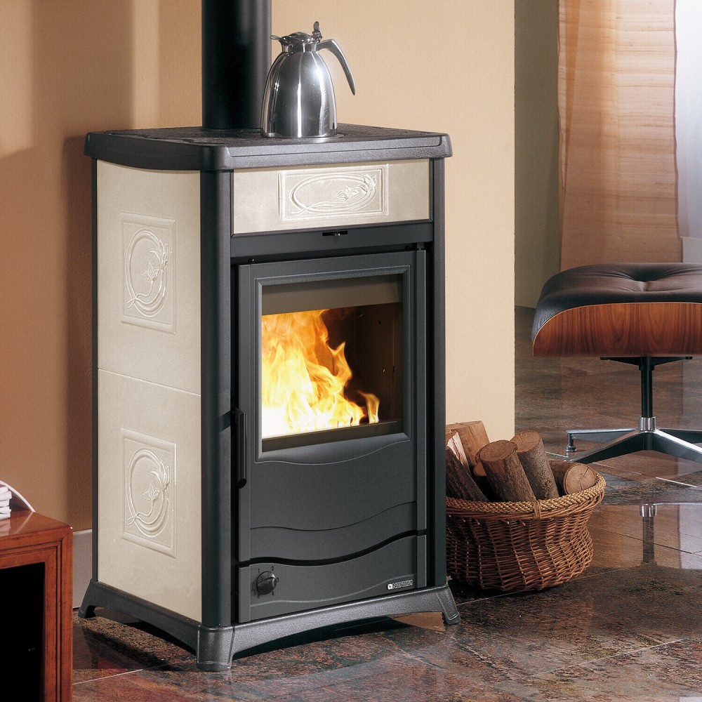 Italian cast iron wood burning stove with back boiler La Nordica Termorossella Plus EVO D.S.A. 4.0 ecru, 11.1kW | Italian wood burning stoves and fireplaces |  |